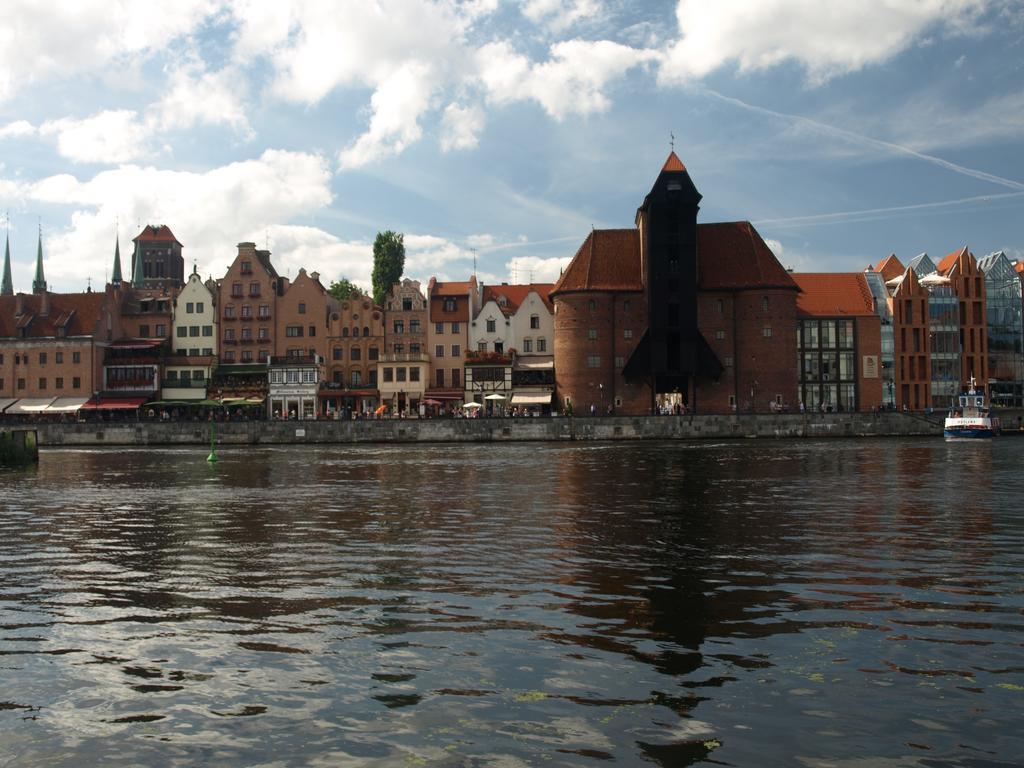 Grand-Tourist River Side Apartments Gdansk Exterior photo