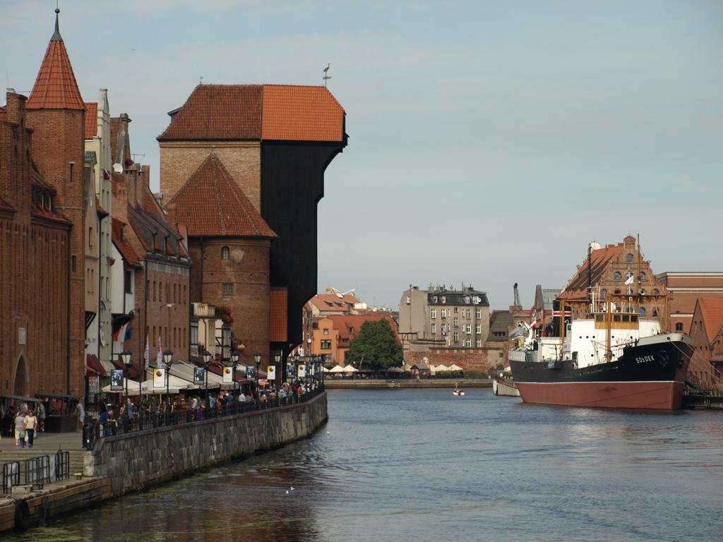 Grand-Tourist River Side Apartments Gdansk Exterior photo